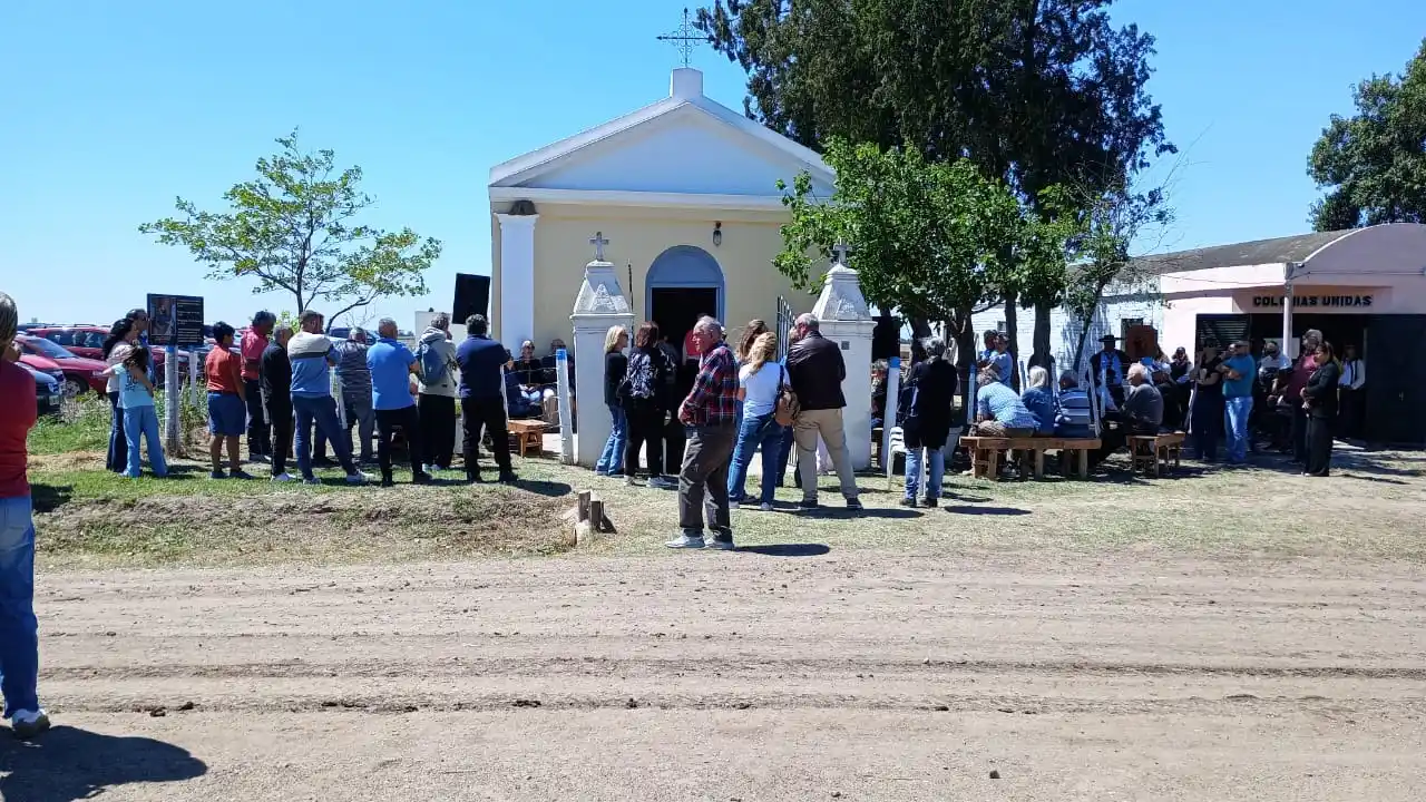 Colonias Unidas. Restauración pista de baile 5