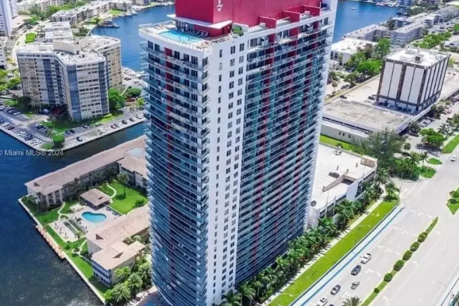 El condominio de Hallandale, en el sur de Florida. Zillow.com