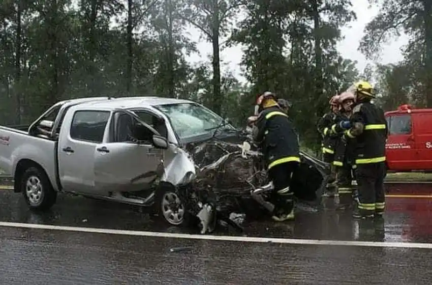 Cuatro jóvenes hinchas de Boca murieron en un accidente