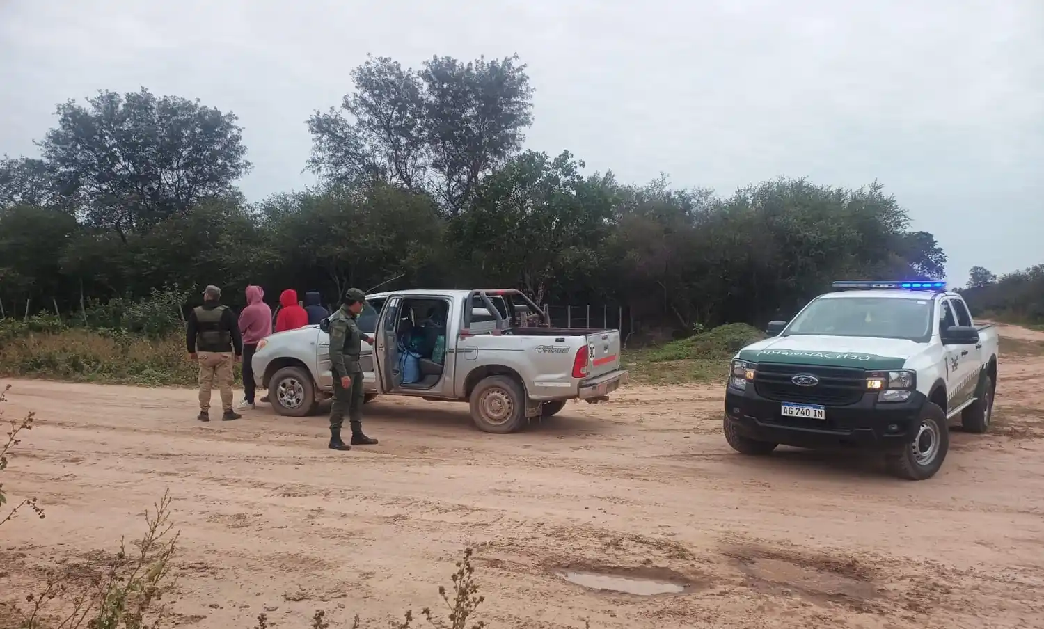 Secuestraron 70 kilos de hojas de coca que eran transportadas en una camioneta