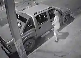 ¡TRIÁNGULO AMOROSO FATAL! El marido la apuñaló por la espalda y el amante la dejó morir