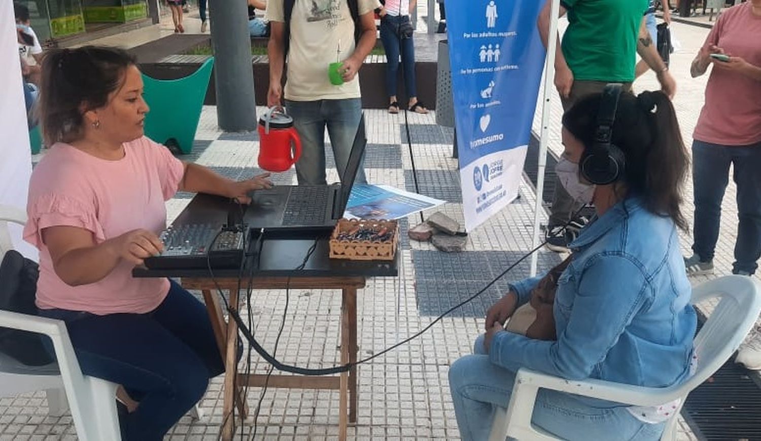 Con una cabina sonorizada, inicia la campaña “Más luces menos ruido”