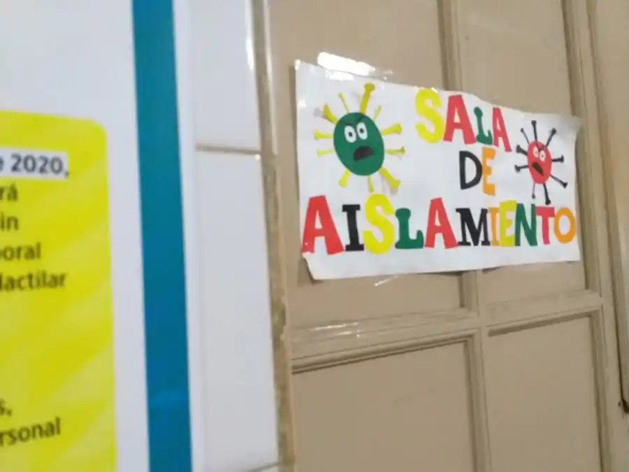 Una de las tres salas de covid del Hopital Centenario 