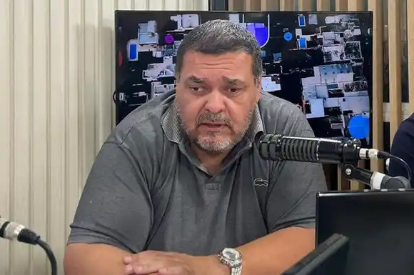 Los motivos tras la renuncia de Carlos Álvarez a la Federación de Entidades Vecinales, ¿qué dijo?