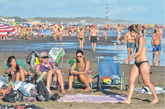 Monte Hermoso: En enero hubo picos del 100 por ciento de ocupación