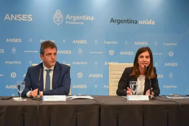 El Gobierno anunció un aumento del 15,6% en todas las jubilaciones y pensiones