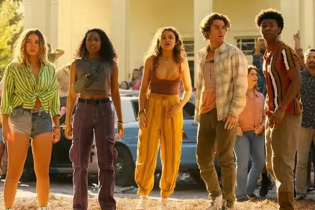 "Outer banks" regresa esta semana a Netflix con nueva temporada.