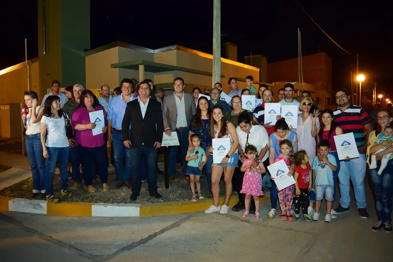 Son doce familias seguienses las que recibieron su nueva casa