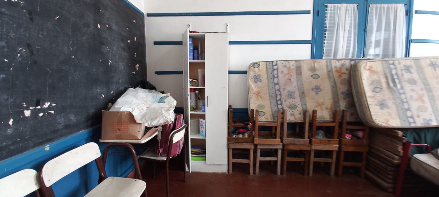 La familia que estaba en La Bolsa ya fue instalada en el Hospital de Santa Lucía