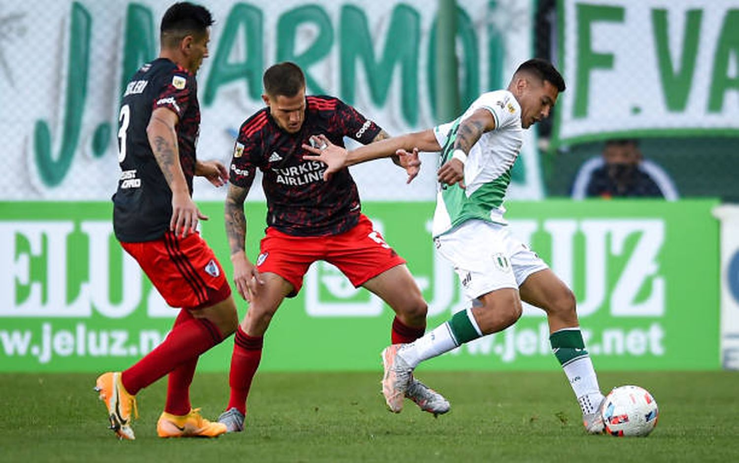 Banfield recibe a Unión La Calera