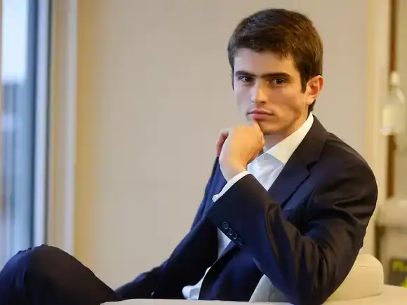 Francisco Errecart, el CEO de 21 años que conectará Concordia con Buenos Aires