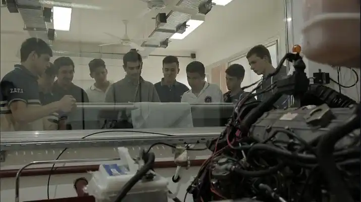 Se inauguró el “Banco de Ensayo de Motores” en la Escuela Técnica N° 3