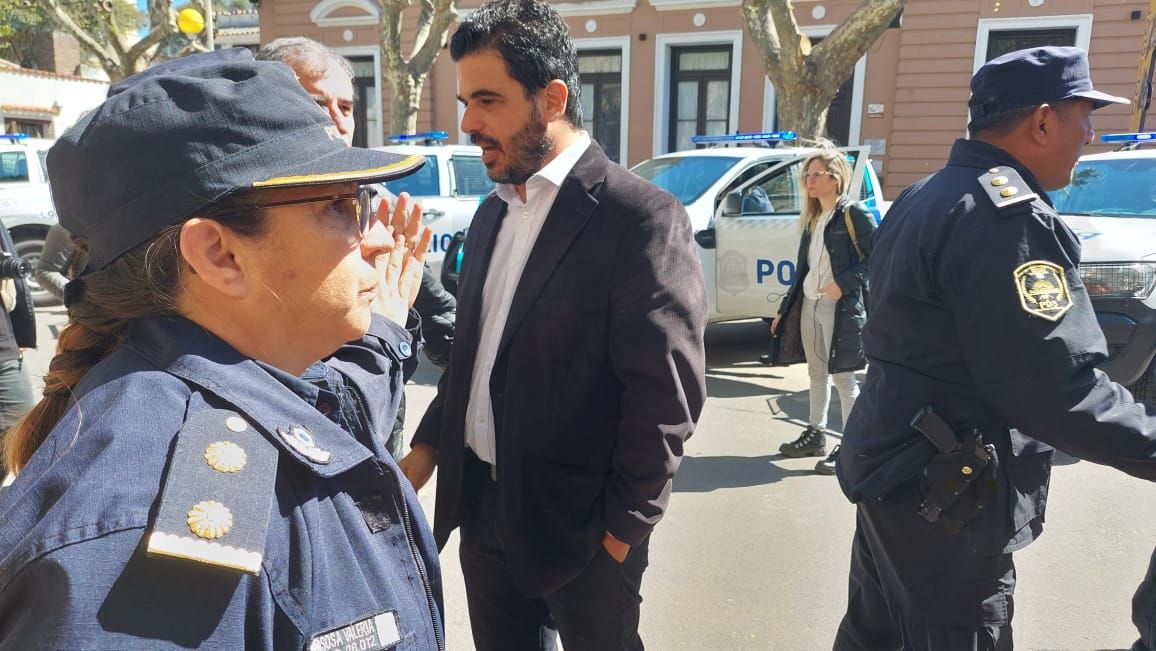 Berni anunció $ 13 millones para refaccionar la Comisaría y la instalación de un destacamento donde el Gobierno local defina