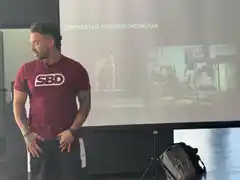 Ezequiel Uguet brindó su capacitación "ABC de la Fuerza" en Gualeguay