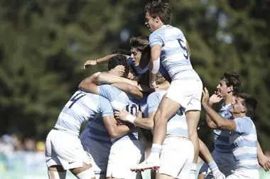 Los Pumitas ganaron la medalla de oro y terminaron invictos en los Juegos