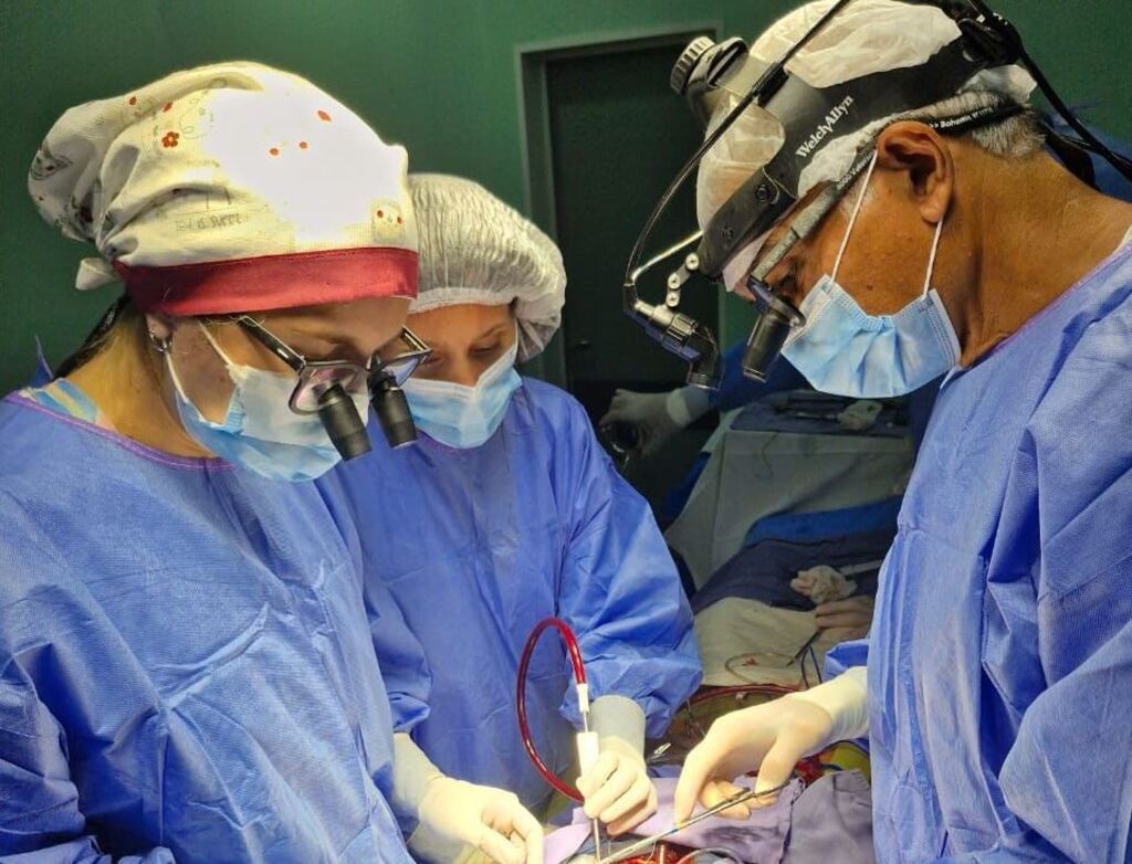 En el Hospital Cullen se realizó la primera cirugía de Ross a un paciente joven