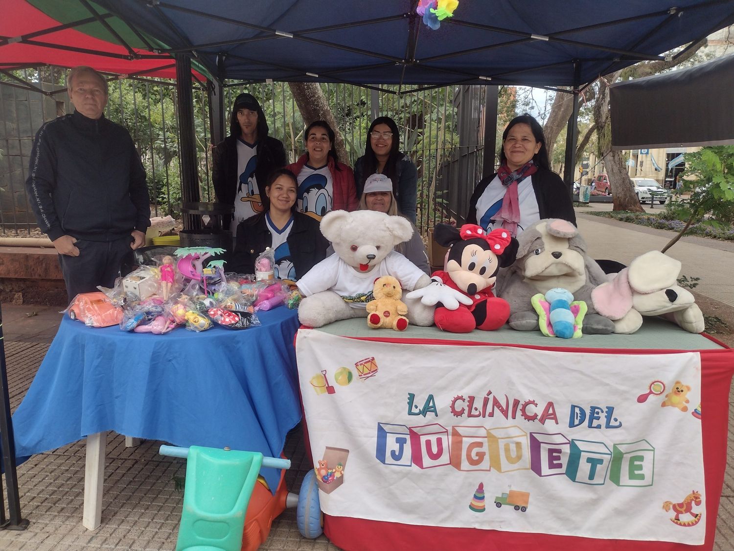 “Un peluche de tu ex por una sonrisa”: campaña solidaria de La Clínica del Juguete