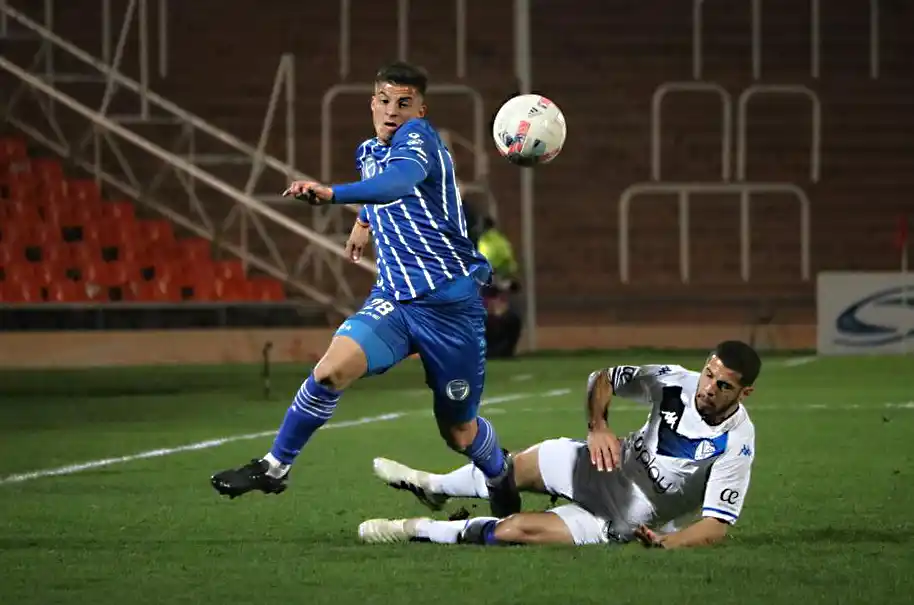 Godoy Cruz-Vélez, sin diferencias en Mendoza