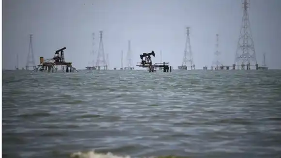 El MAL TIEMPO causó  hundimiento de barcaza en el Lago de Maracaibo: Pdvsa confirma muertes y desaparecidos