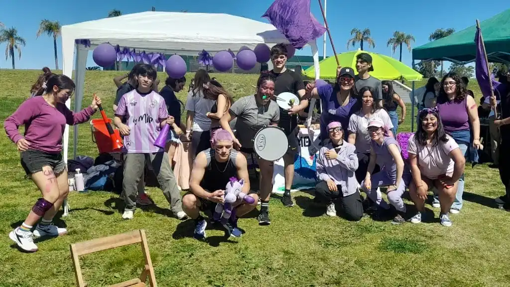 Fiesta de la Primavera y Día del Estudiante con gran marco en la Costanera