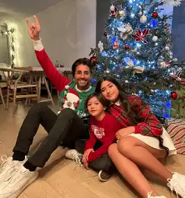 Renny Donoso con sus hijos. Foto Instagram