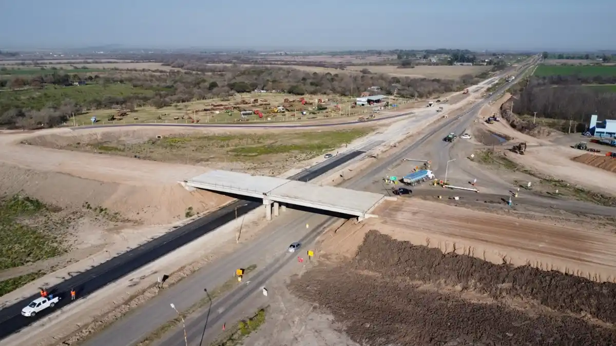 Avanza la transformación de la Ruta Nacional 18 en autovía: obras en etapa final