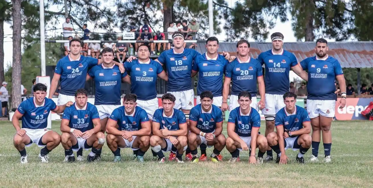 En la cuenta regresiva al esperado debut del sábado 21 de febrero, Capibaras XV se presenta en sociedad en la ciudad de Paraná. Foto: Martín Perego