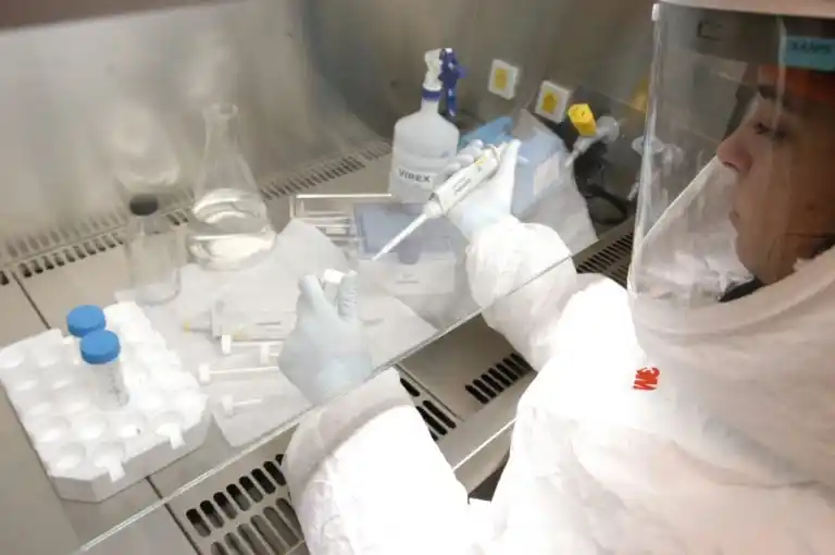 La OMS sobre la variante Ómicron: “El patrón general es que no hay aumento de gravedad”