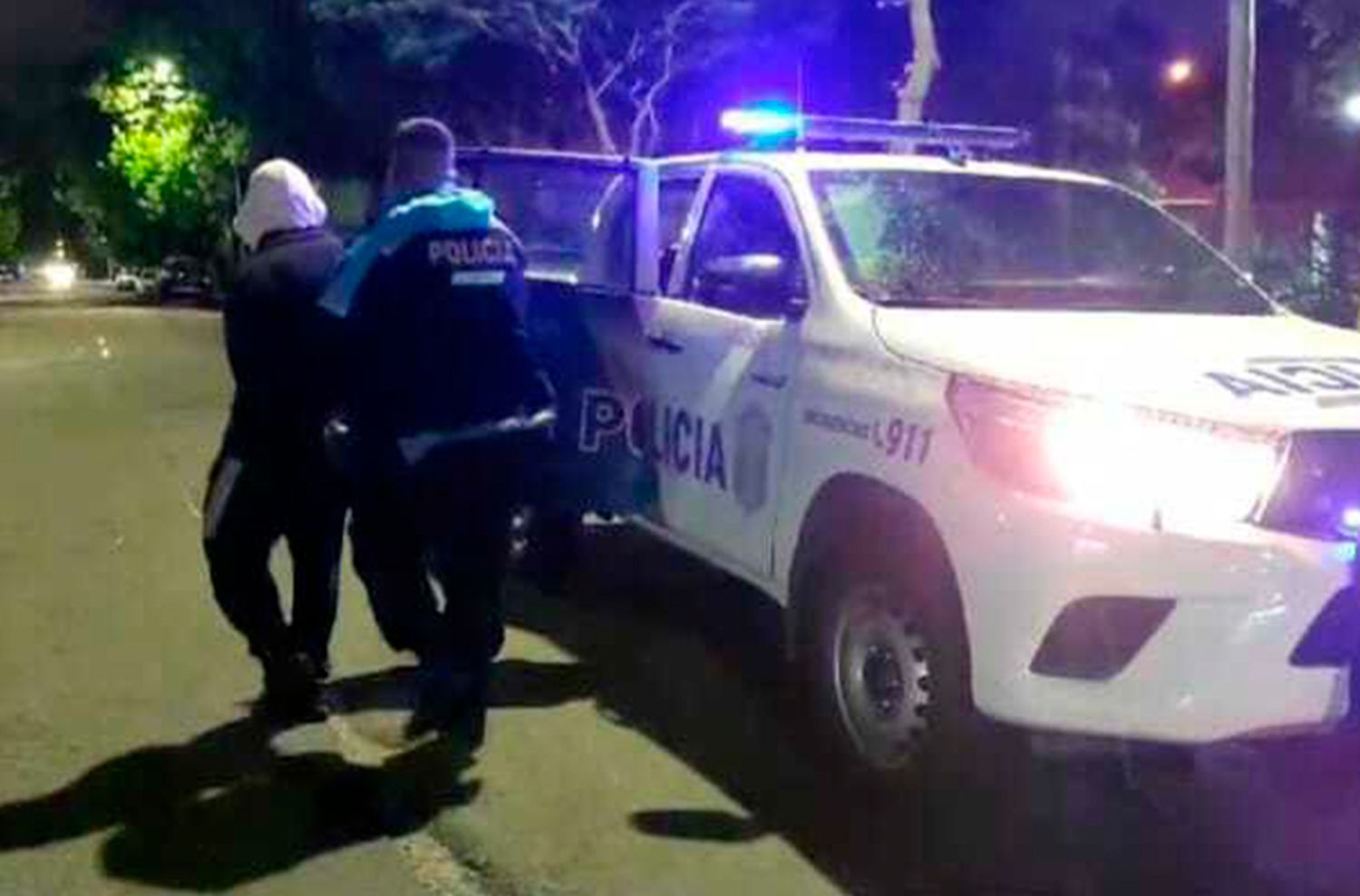 Atrapan a ladrón de cobre en cabinas de gas, un dolor de cabeza para muchos barrios de la ciudad