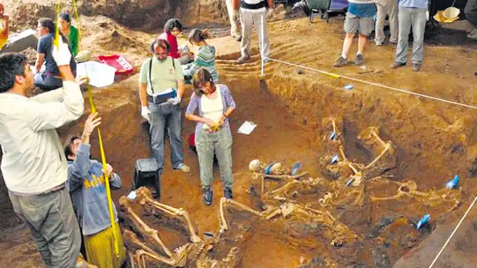 Vidal otorgará fondos al Equipo de Antropología Forense