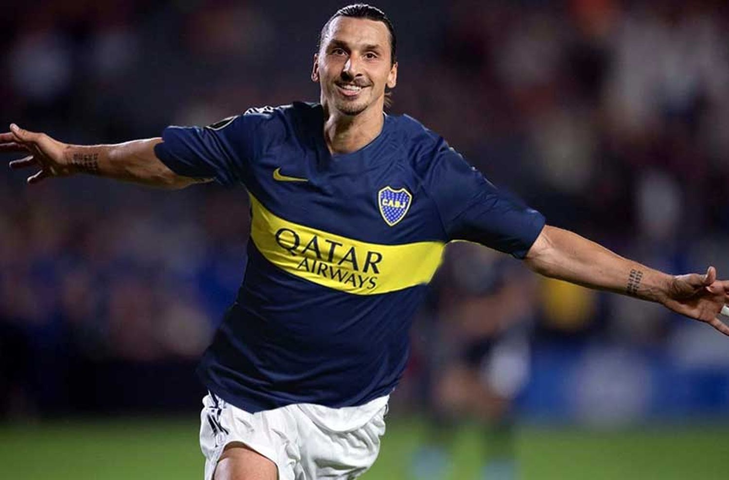 ¿Otra estrella internacional a Boca? Ibrahimovic podría llegar al Xeneize