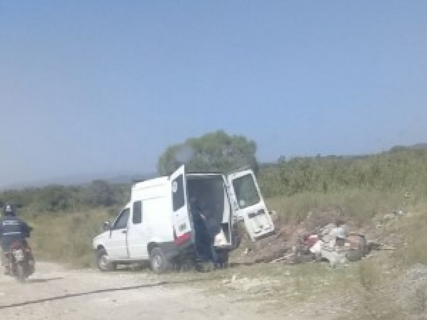 Alta Gracia: lo detectaron tirando basura y tendrá que pagar $ 27 mil