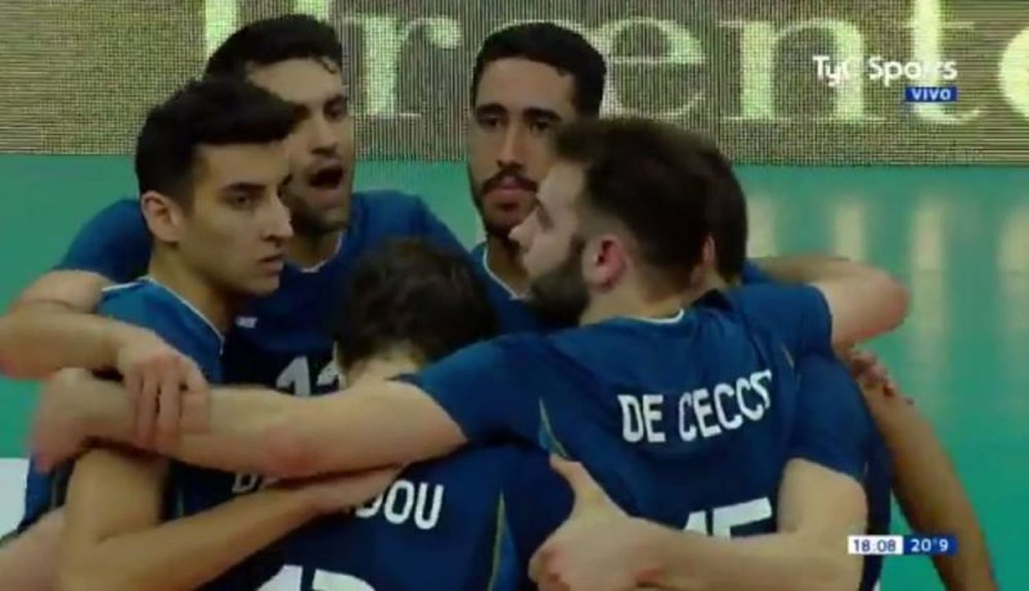 El seleccionado de vóleibol venció a Venezuela