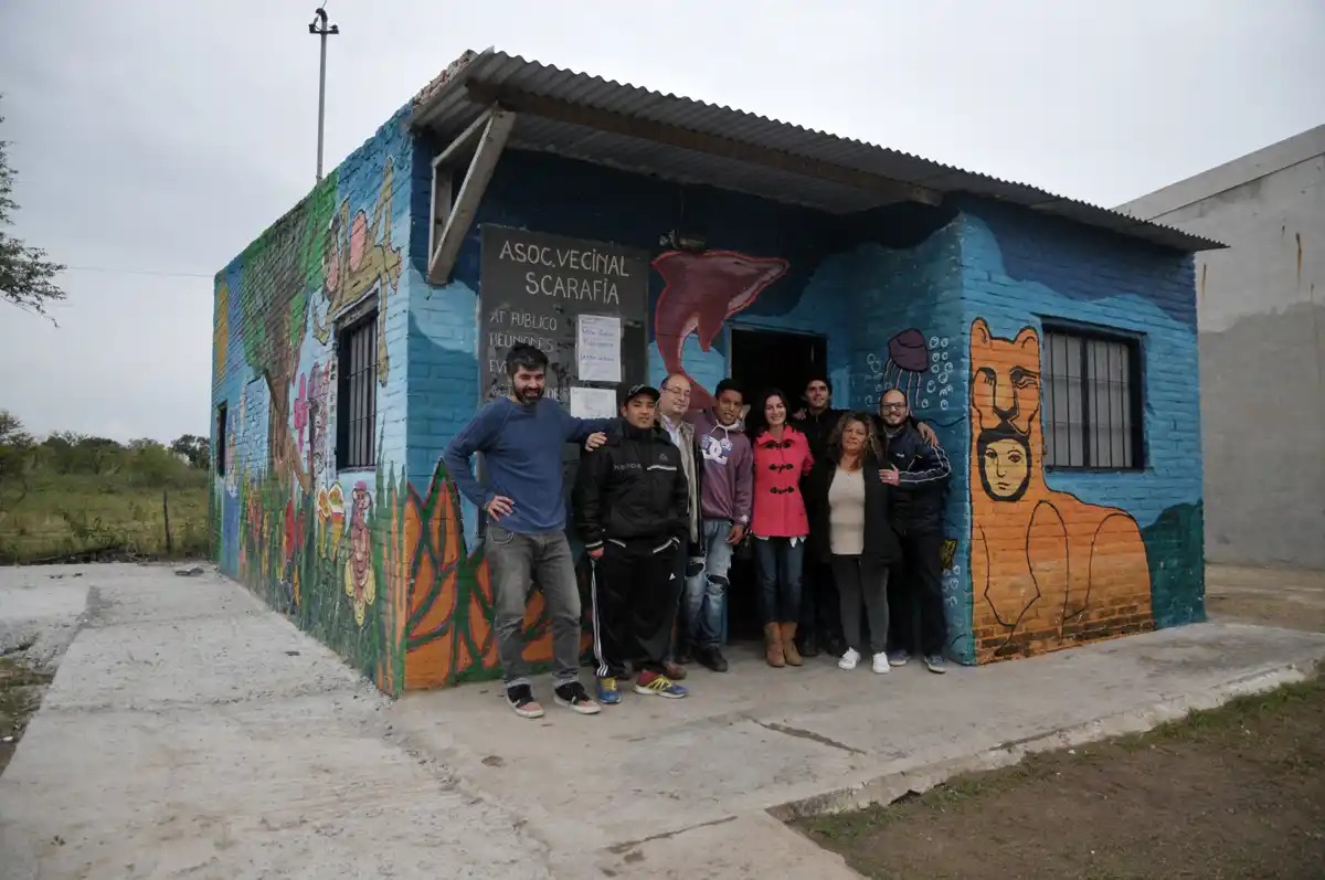 Renovaron la fachada de la vecinal de Barrio Scarafía