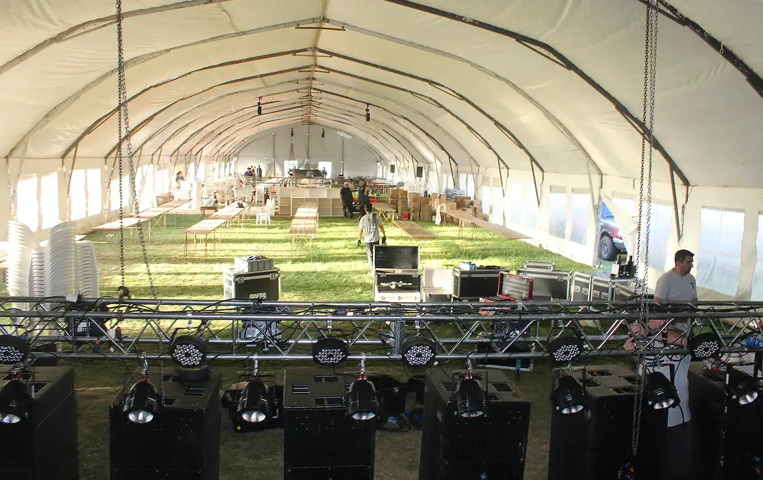 Todo listo para los festejos de este sábado al mediodía.