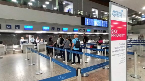 Con un "clásico", Aerolíneas Argentinas regresó a Porto Alegre después de casi un año