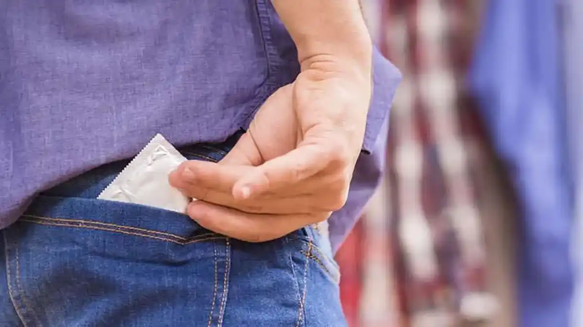 Solo el 17% de los jóvenes utiliza preservativos