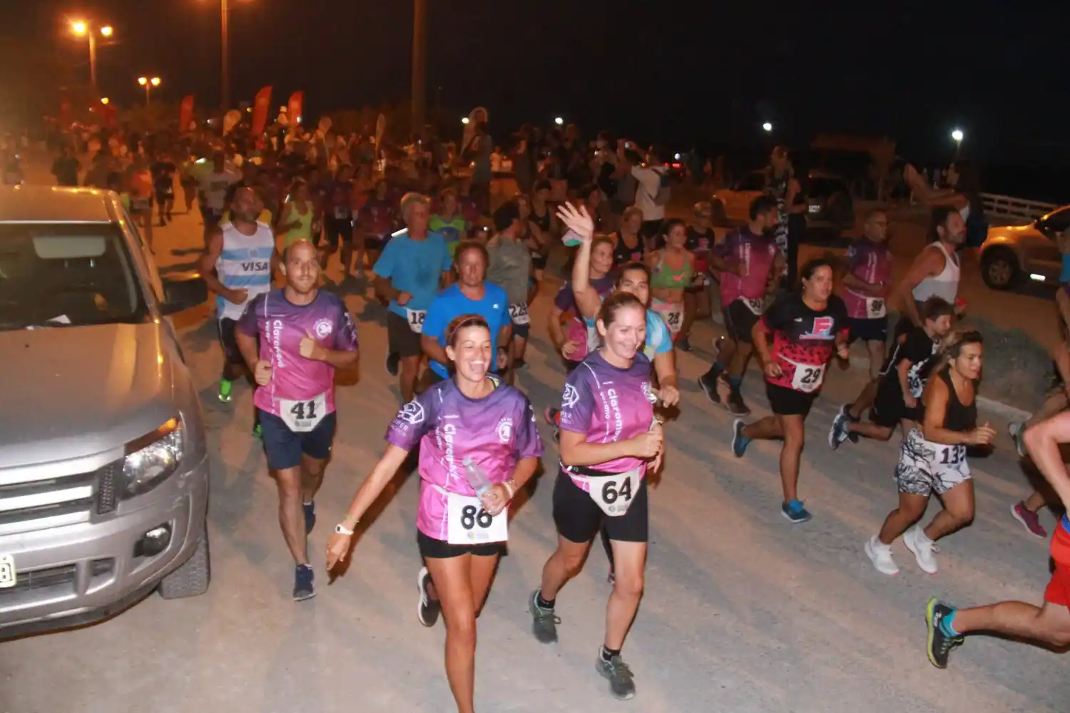Se viene una nueva edición de la carrera nocturna solidaria de Claromecó