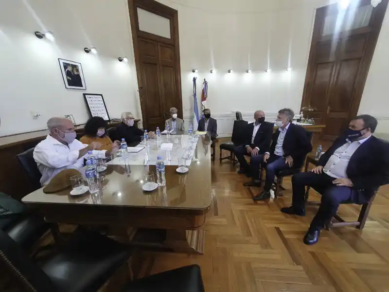 Paritaria santafesina: ATE y UPCN aceptaron la oferta salarial