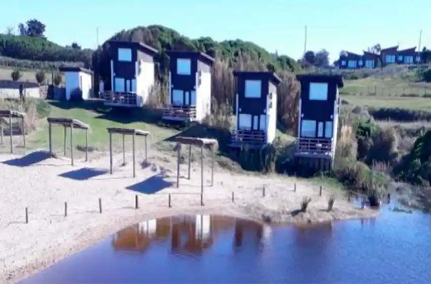Balneario Luna Roja: Surfrider Argentina apoya a los vecinos y pide el retiro de las cabañas