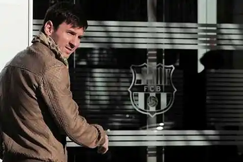 En el contrato también le gana a Ronaldo: Messi será el mejor pago del mundo