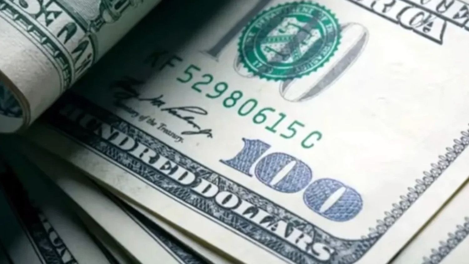 Dólar en Necochea: a cuánto cerraron este lunes su cotización el oficial y el blue