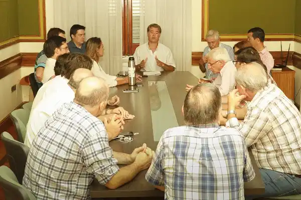 Piaggio adhirió a la reactivación del Ferrocarril Urquiza