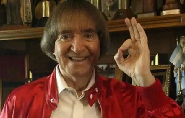 A los 91 años, Carlitos Balá vuelve a la televisión 