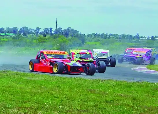 Juan Farabello ganó la tercera al hilo en TC del Litoral