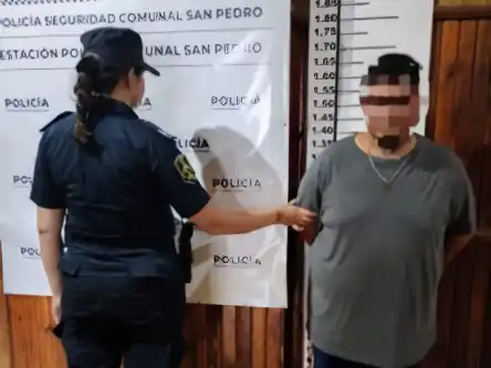 El sujeto fue trasladado a la Comisaría.