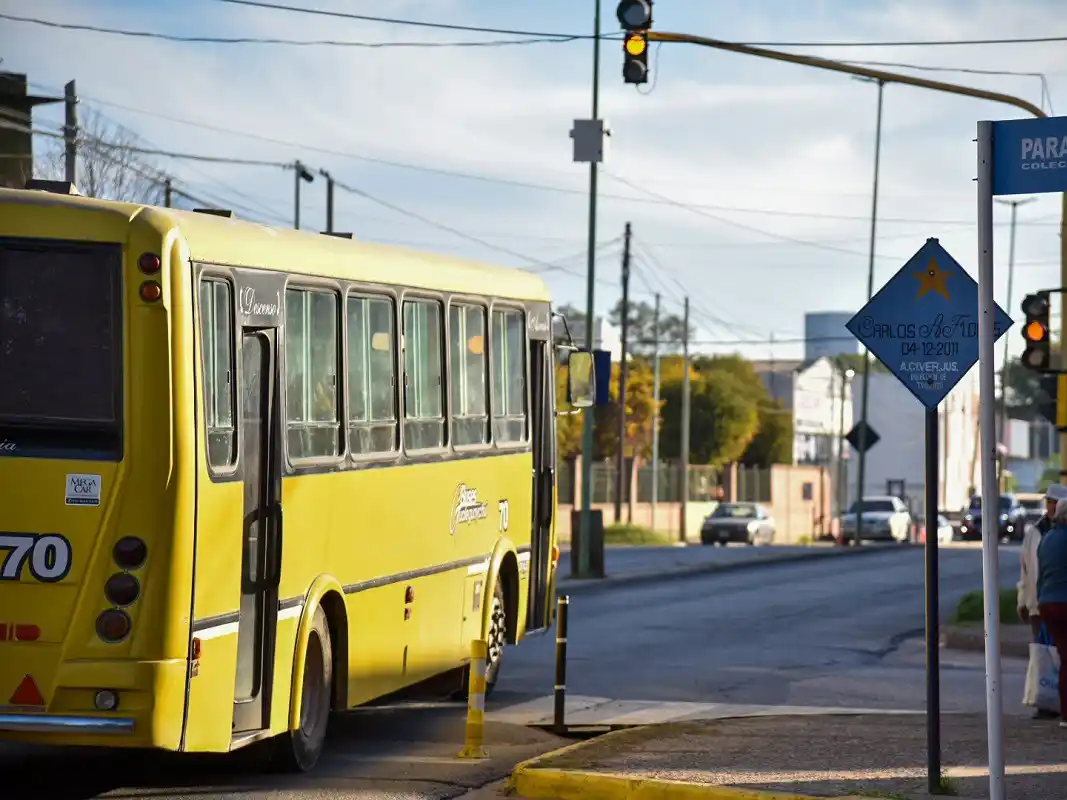 Transportistas de la ciudad alertan que Gualeguaychú podría quedarse sin colectivos “en un mes”