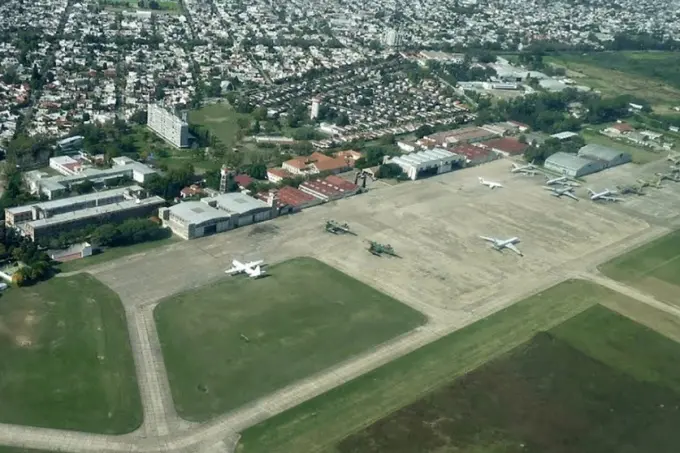 Habilitan a El Palomar como aeropuerto internacional