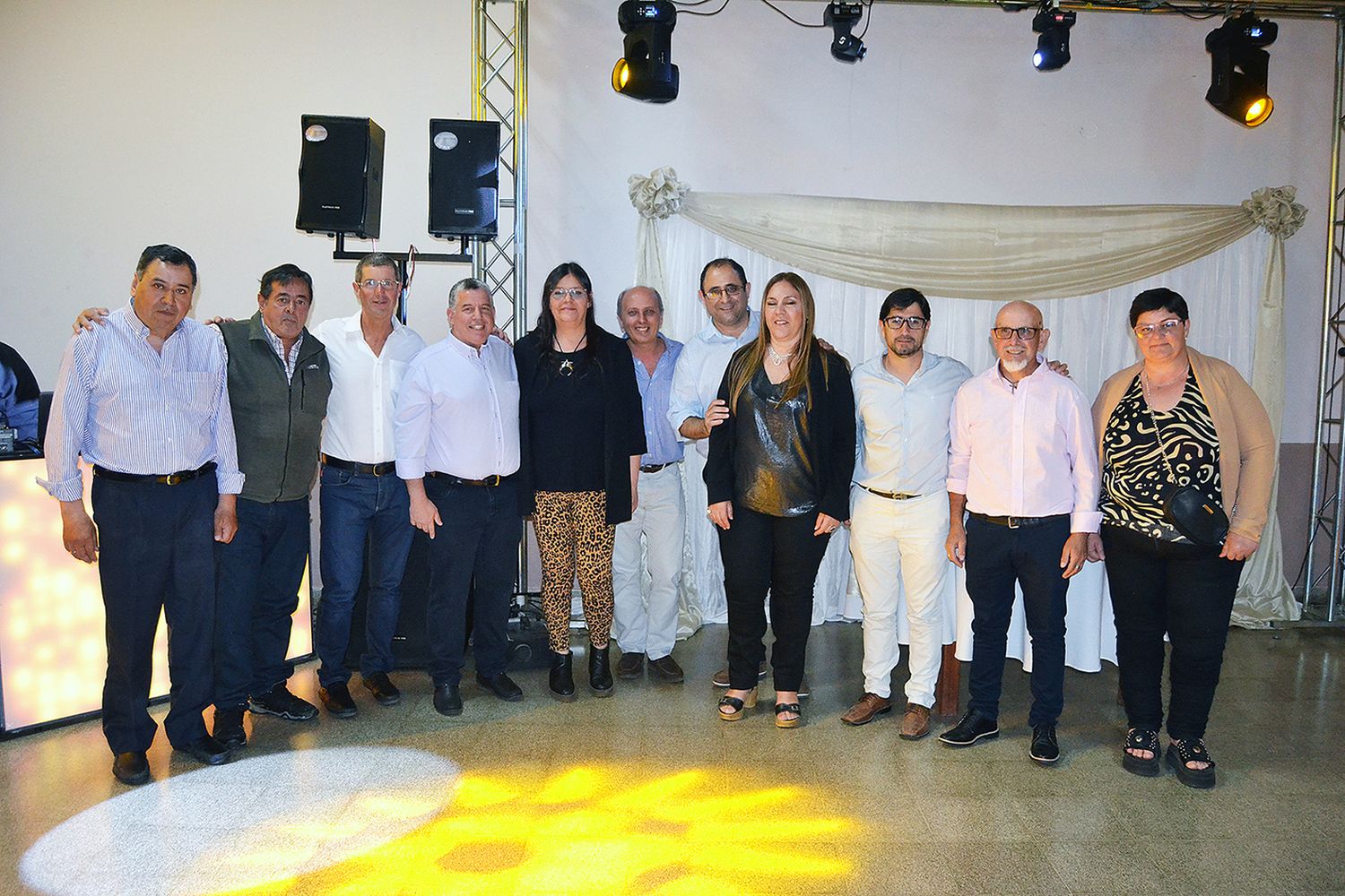 Integrantes de la comisión directiva del CUECG.
