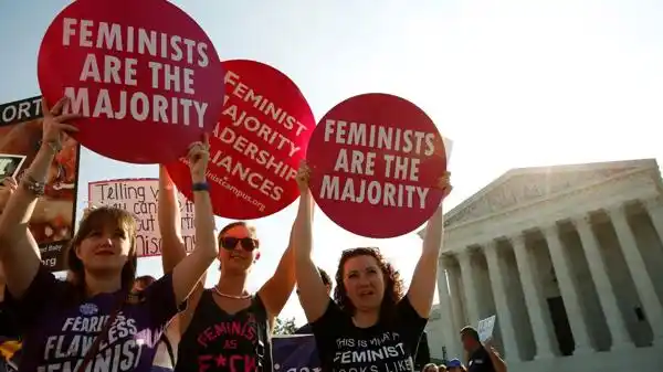 Estados Unidos fortalece el derecho de las mujeres a abortar 